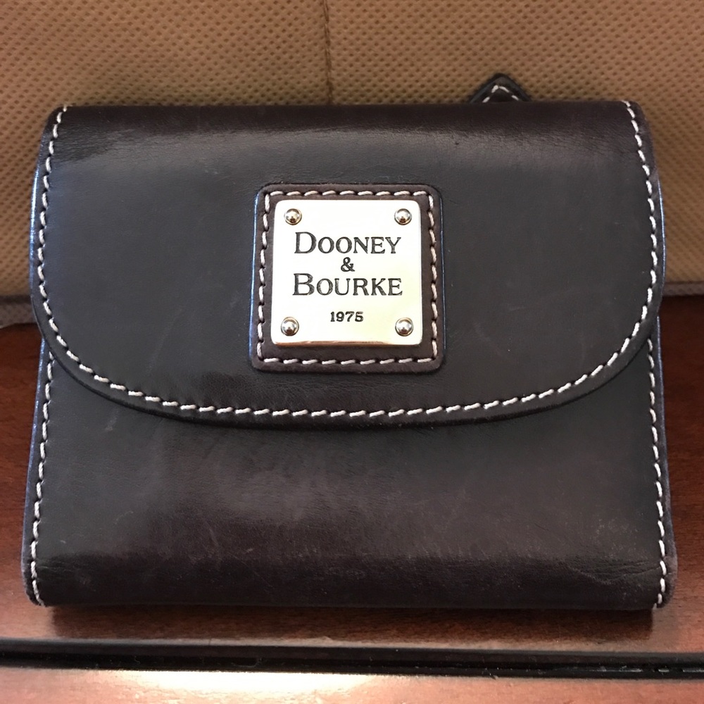 Dooney & Bourke