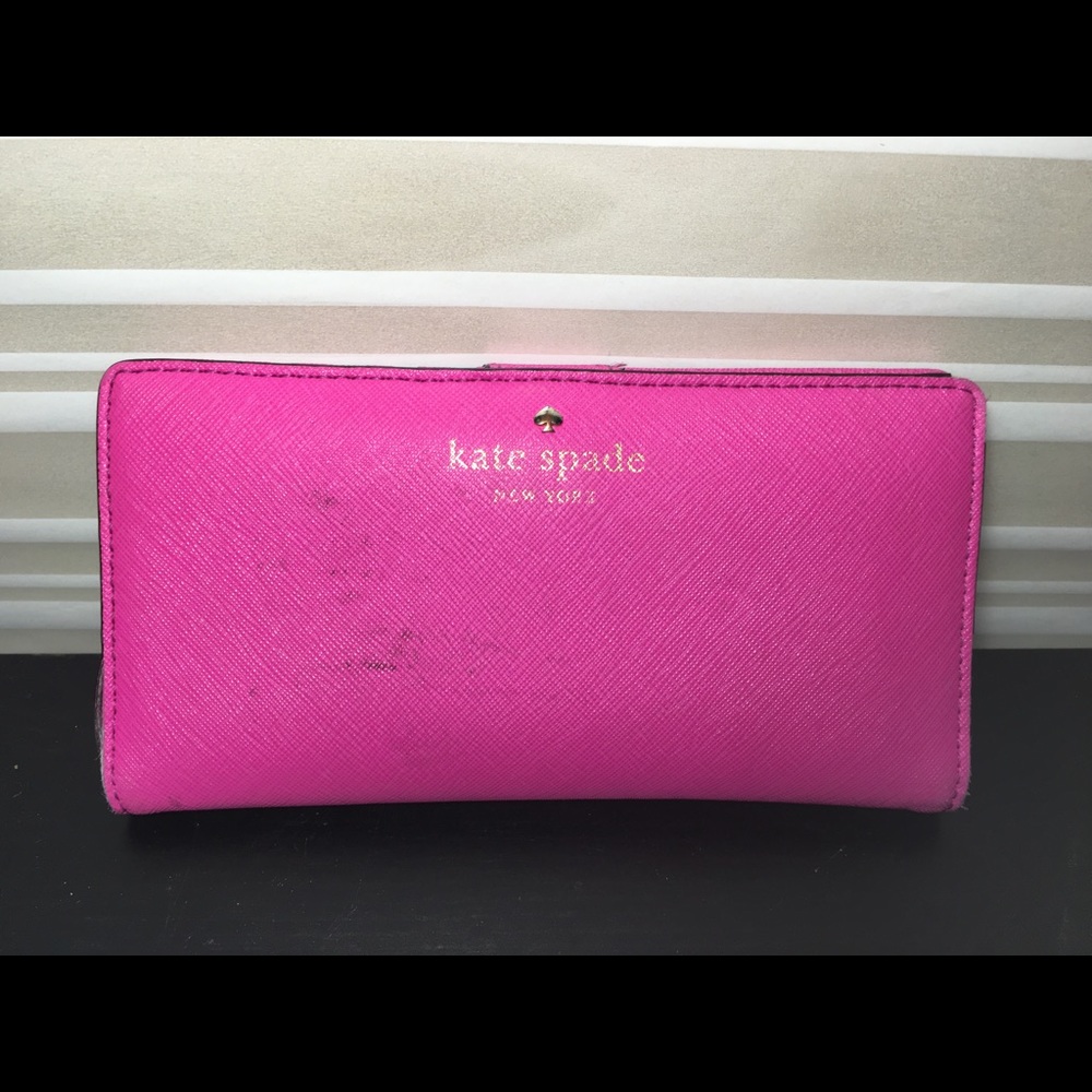 Kate Spade ♠️Used Hot Pink Wallet