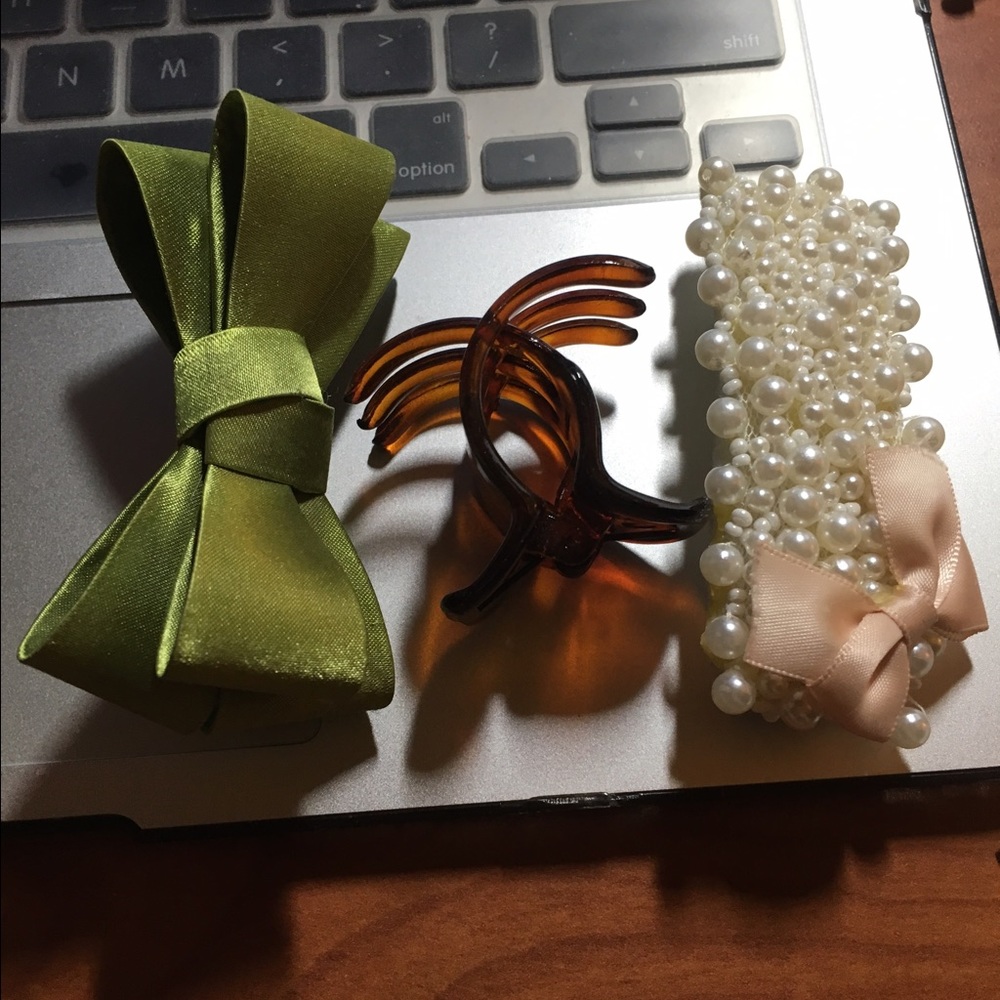 Hair accessories bundle- three