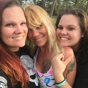 Meet your Posher, Sherry