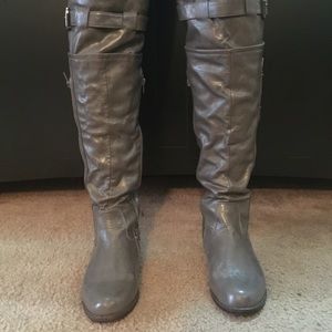 Knee length gray boots. Women's. Size 8.