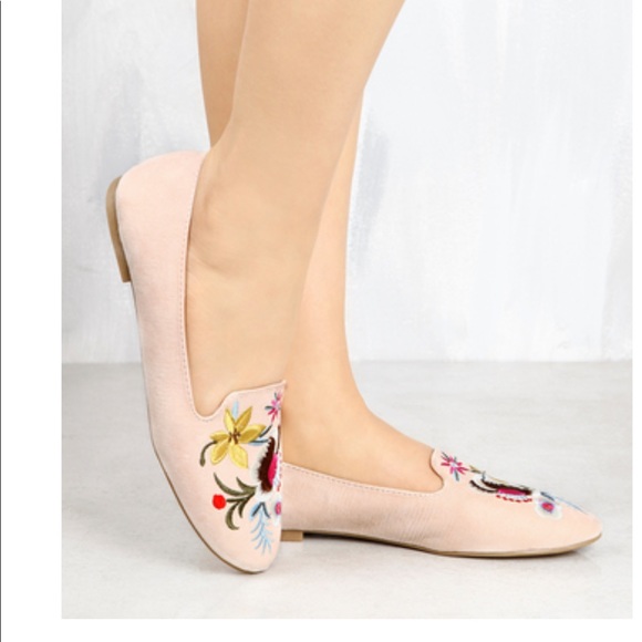 Ladies flat shoes front embroidery Ballerina. Nude - Picture 2 of 4