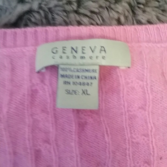 Rose pink cable knit 100% cashmere sweater - Picture 3 of 4