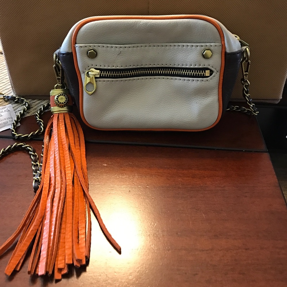 Beautiful Bag - Picture 2 of 3
