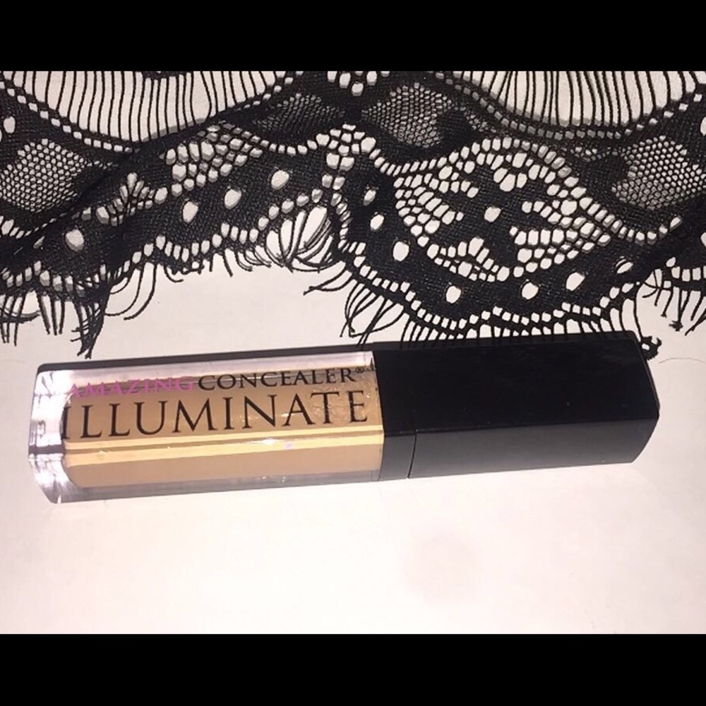 Amazing Concealer Illuminate in Light Caramel