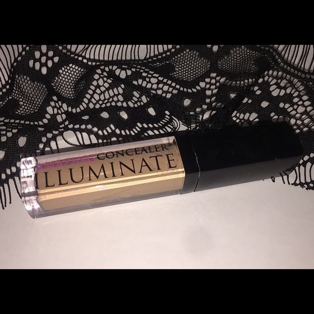Amazing Concealer Illuminate in Shade Medium Beige