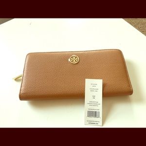 Tory Burch Continental Wallet