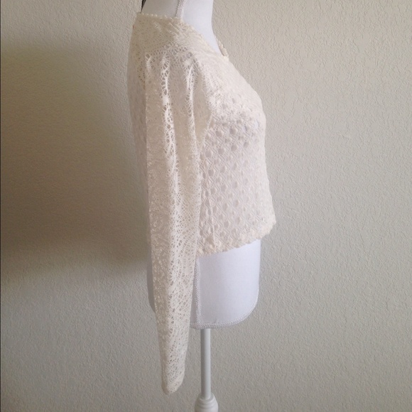NWT American Rag ivory crochet crop top S - Picture 2 of 3
