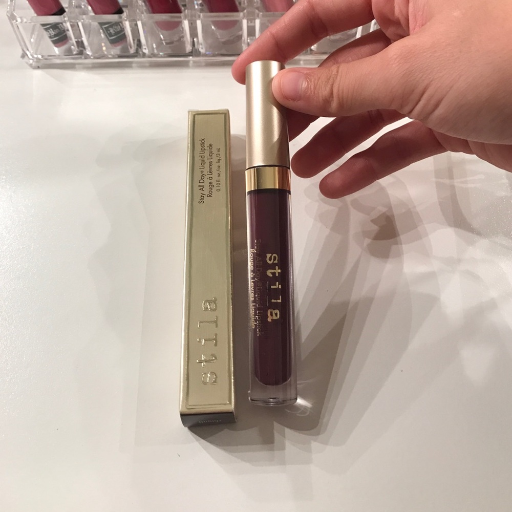Stila liquid matte lipstick in the shade chianti.