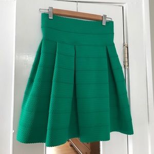 H&M Skirt NWT Small