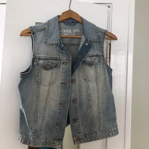 Gap Denim Vest Small