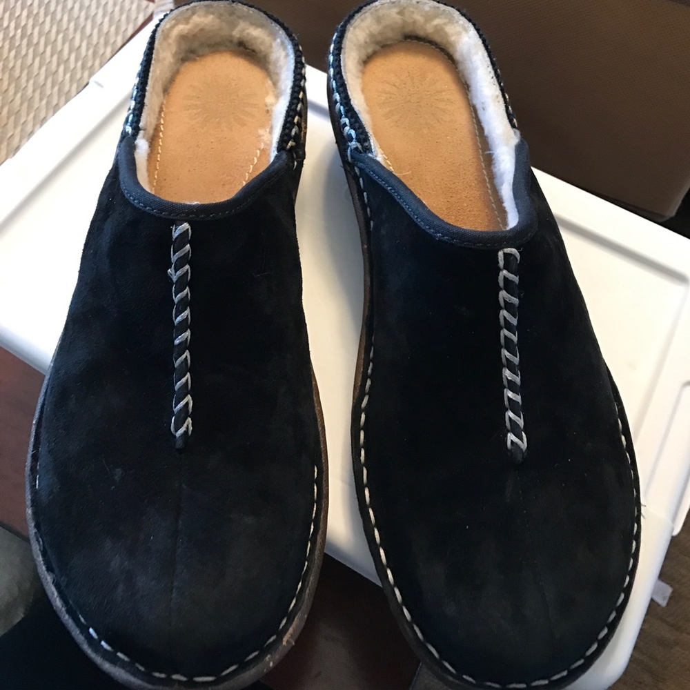 Ugg Clog