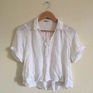 Tie-up Collared Crop Blouse