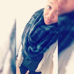 Meet your Posher, Jackie