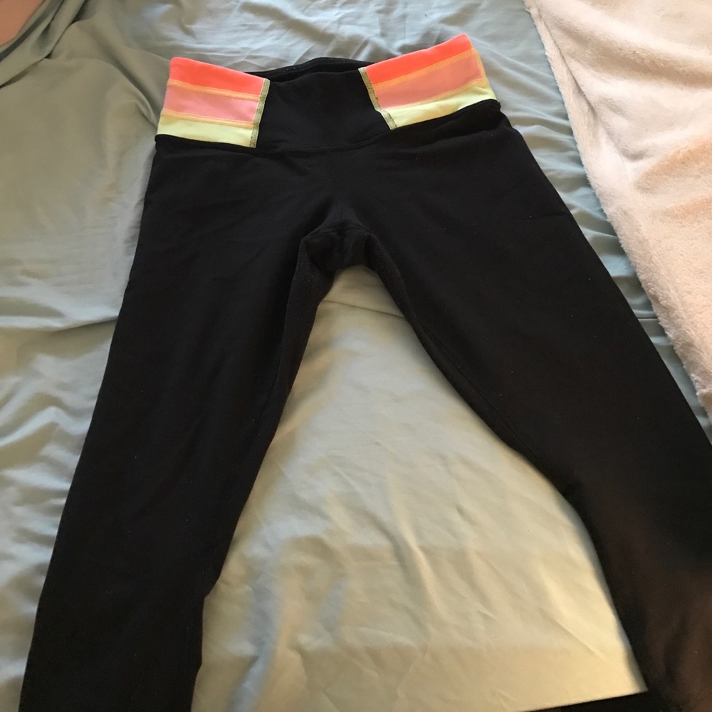 Lululemon Wunder Under Crops