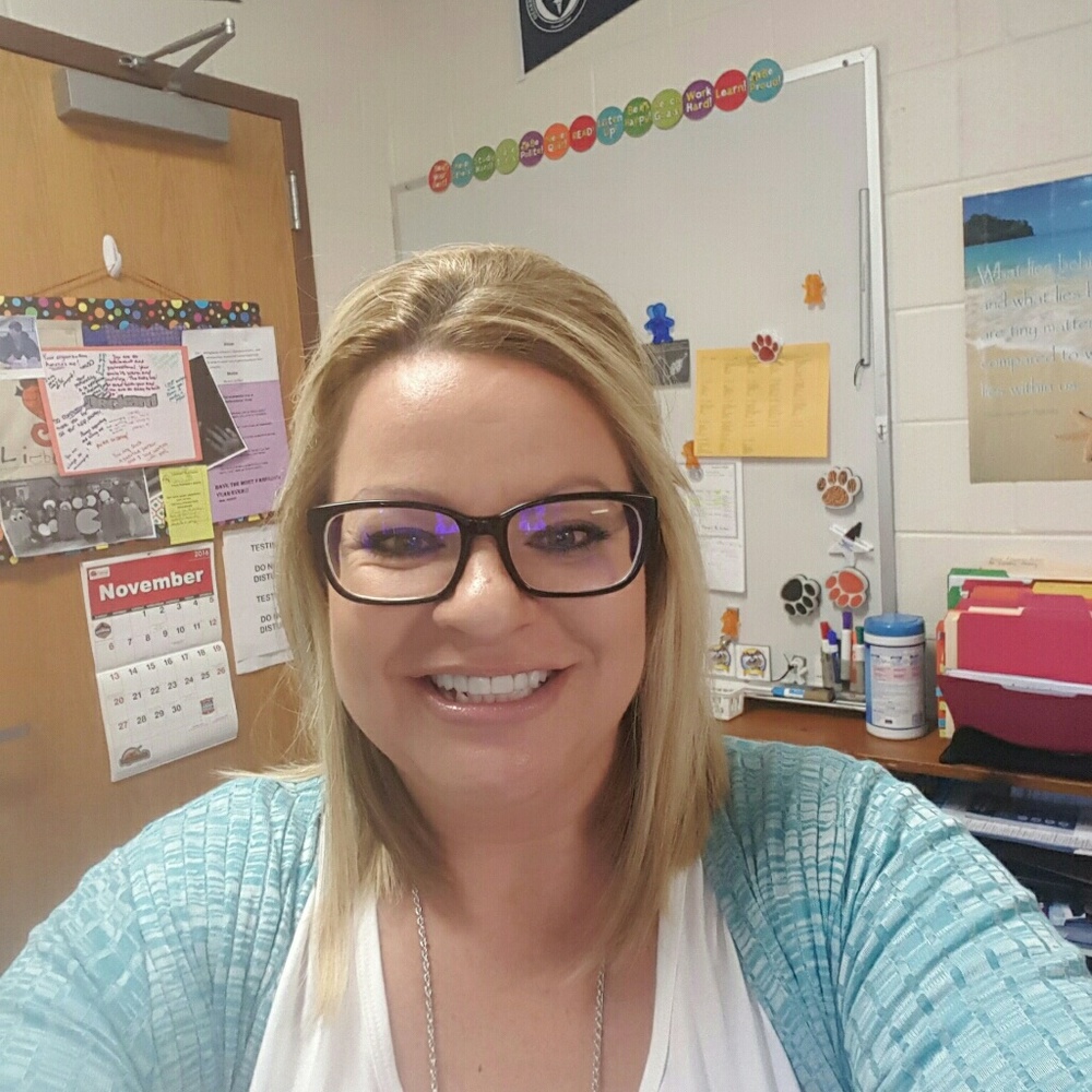 Meet your Posher, Holly