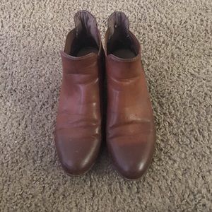 Brown Chelsea boots