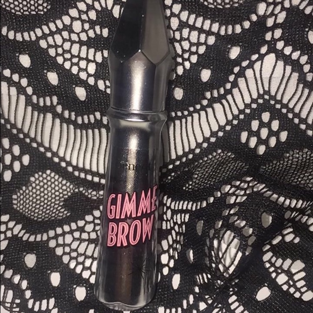 Benefit Gimme Brows in Shade 5
