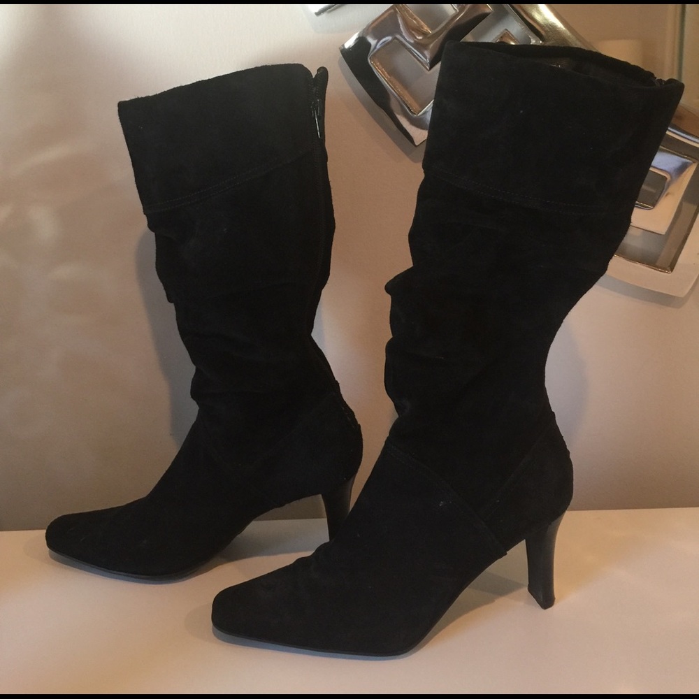 Black suede boots