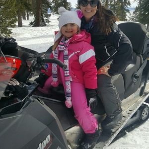 Meet your Posher, Mari