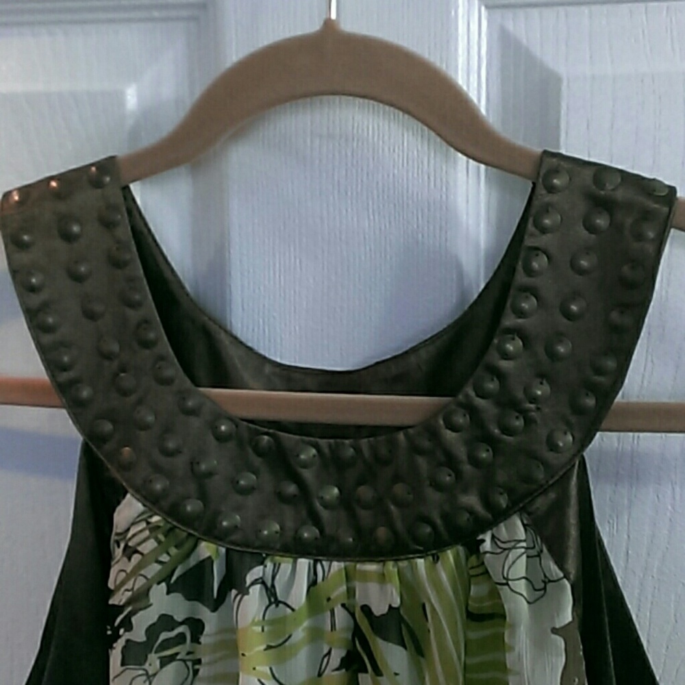 Green & Brown Summer Dress w/ Decorative Neckline - Picture 2 of 4