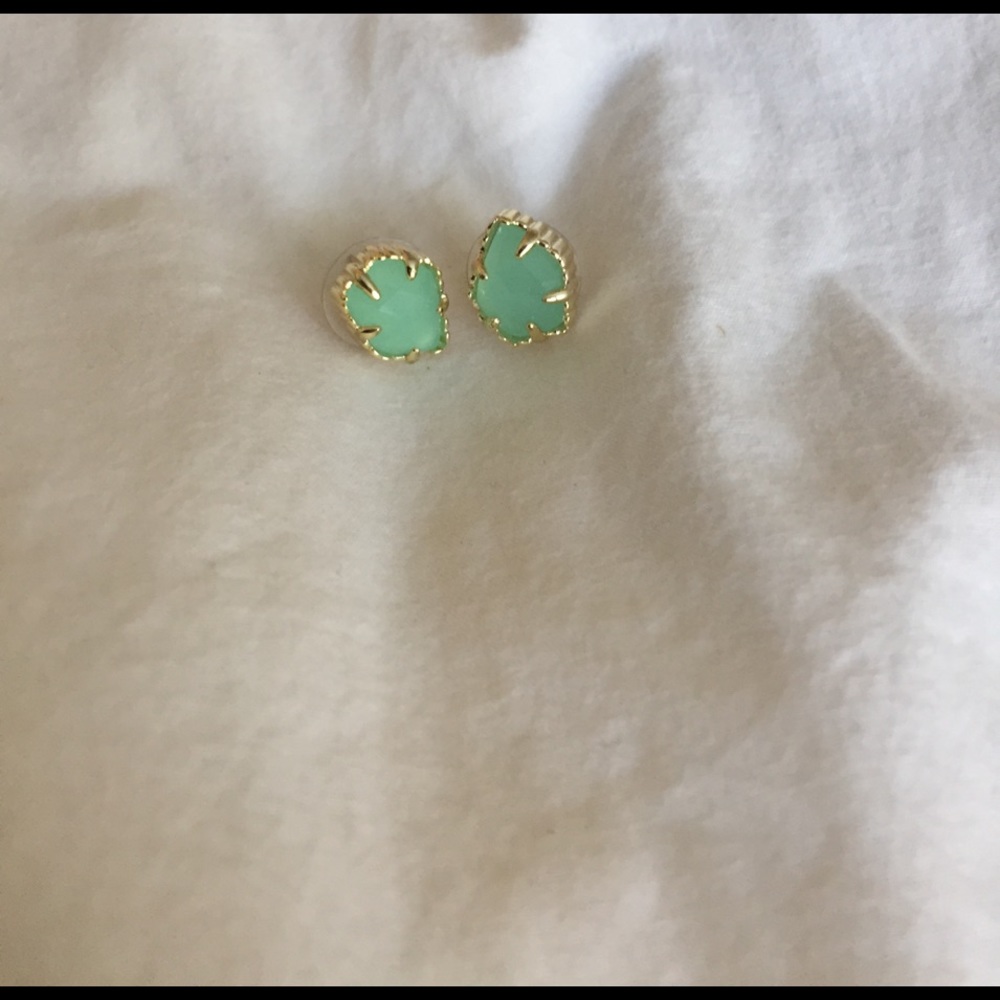 Kendra Scott Mint Studs