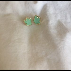Kendra Scott Mint Studs