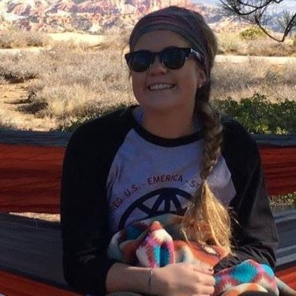 Meet your Posher, Rachael - Picture 2 of 4