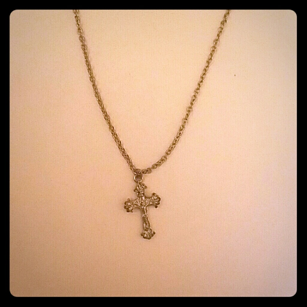 Silver cross pendant necklace