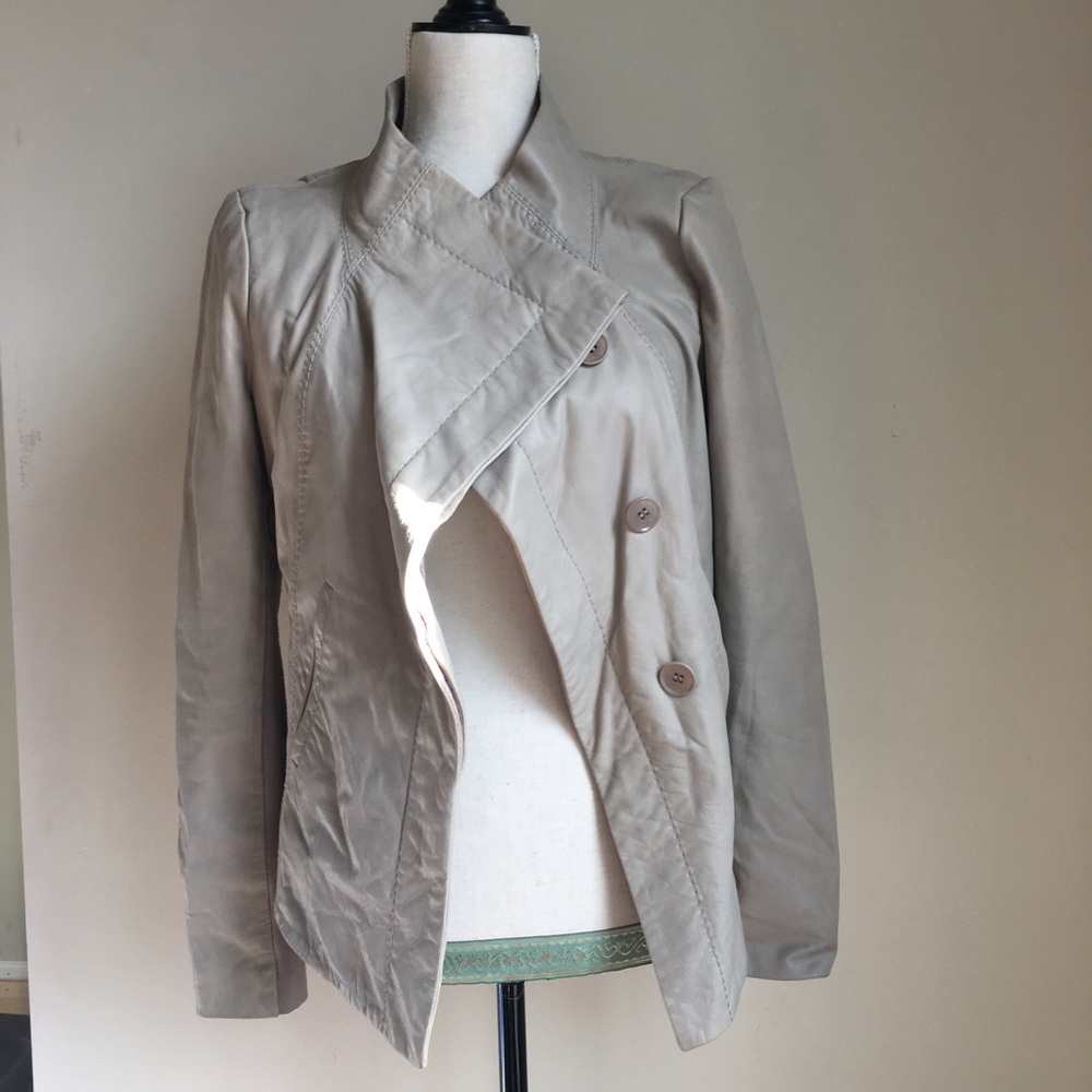 BCBG beige leather jacket S Small
