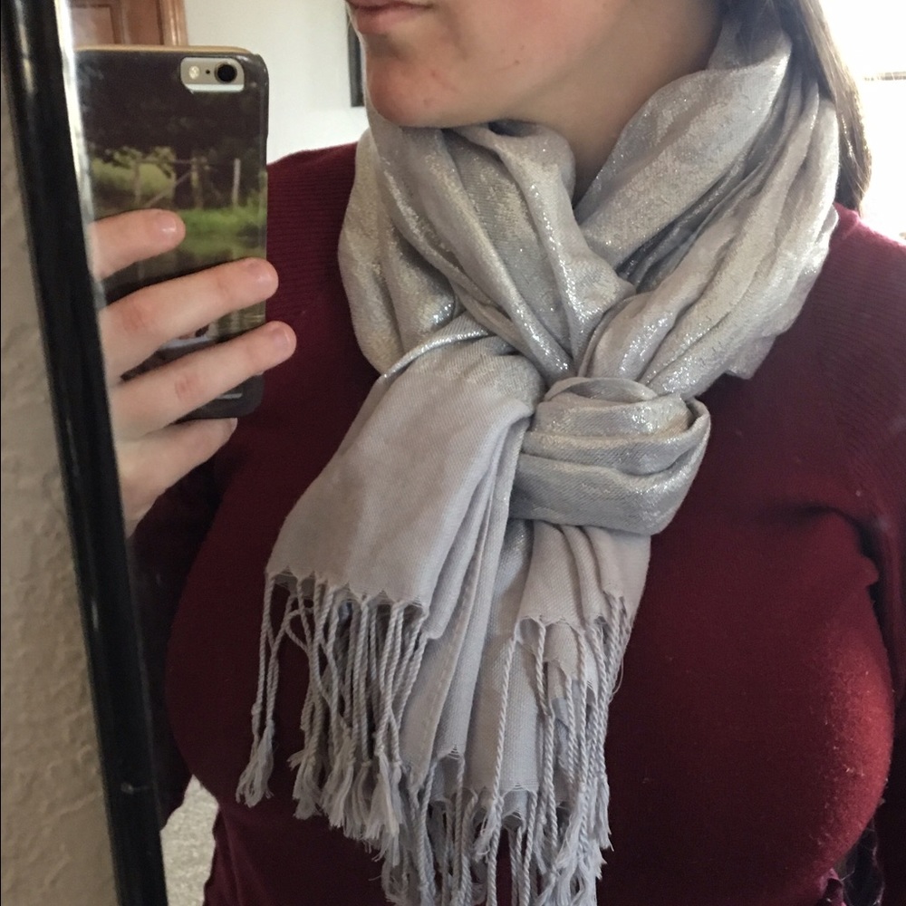 Silver Sparkly scarf