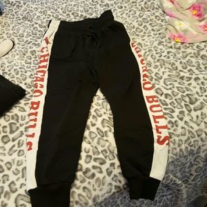 NBA Chicago Bulls joggers