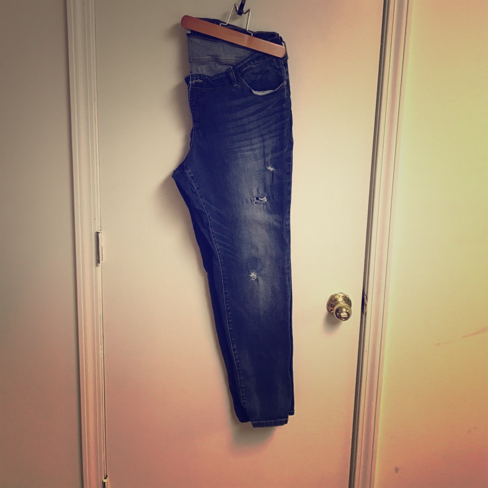 white label distressed mid wash skinny sz 18