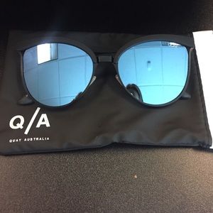 Quay Australia stardust Sunnies