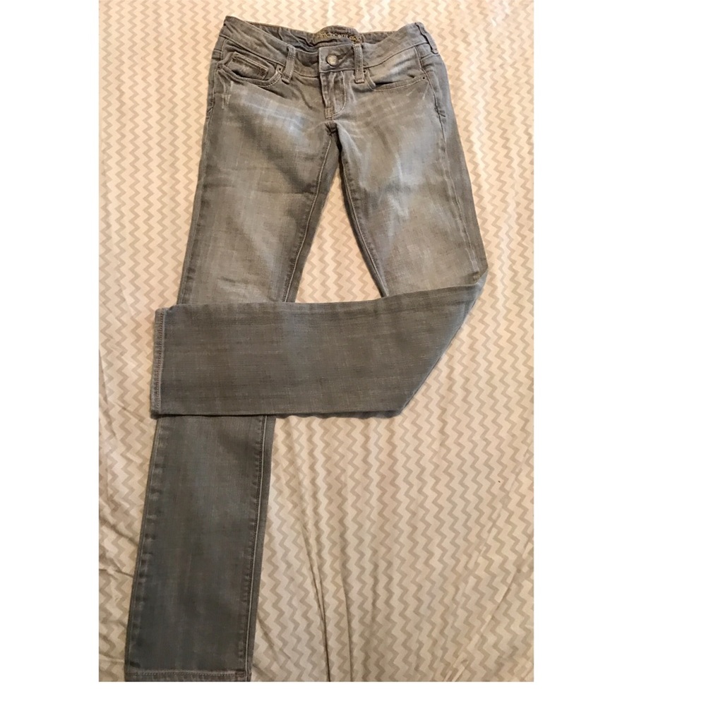 American eagle grey jeans