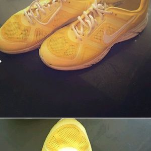 Shoes Nike Lunarlon tennis shoes. Nice shoe..