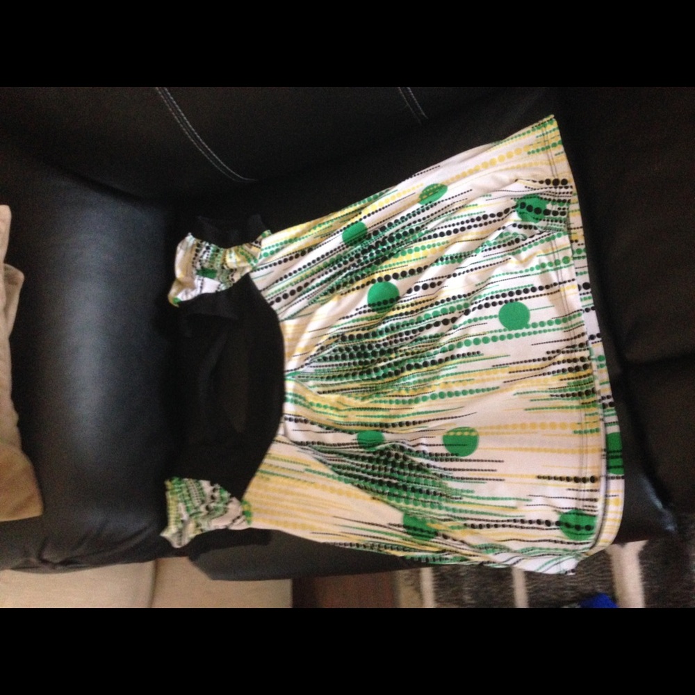 B moss spring time blouse