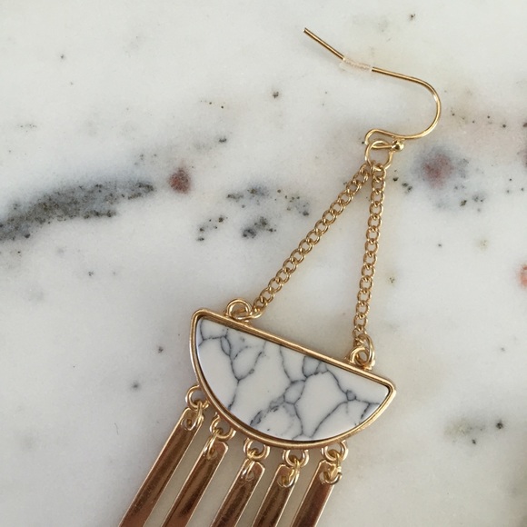 "Samaire" Earrings || White Marble & Gold Tassel - Picture 6 of 8