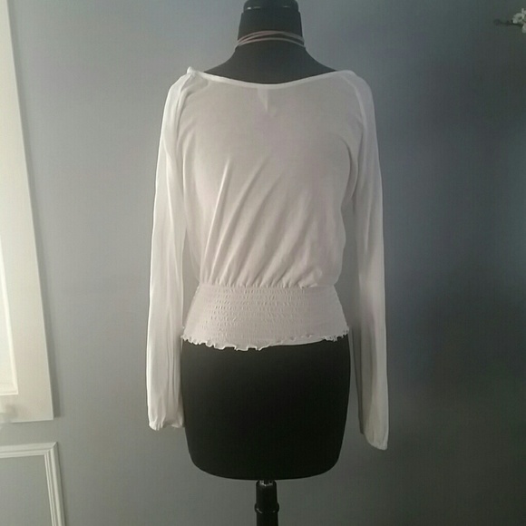 Victorias's Secret  top with Ruched waist - Picture 2 of 4