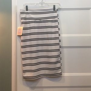 Lularoe Cassie skirt size small