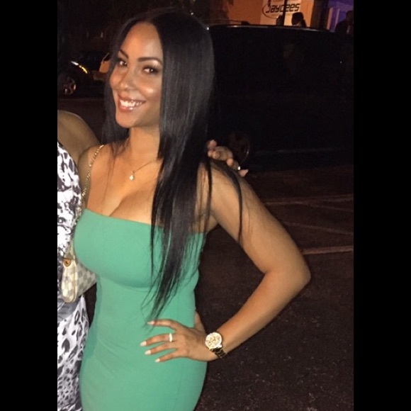 Meet your Posher, Kara - Picture 1 of 1