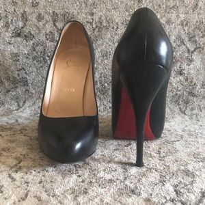Christian Louboutin Rolando Pumps