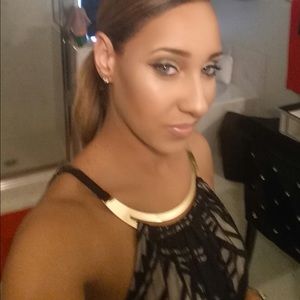 Meet your Posher, Shernell