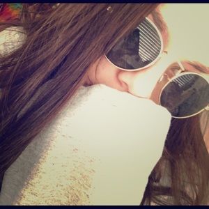 Vintage round sunglasses