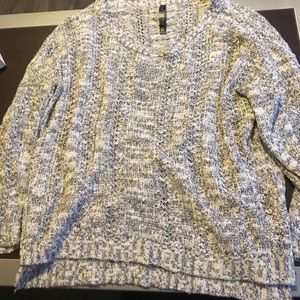 Tri color size extra small sweater