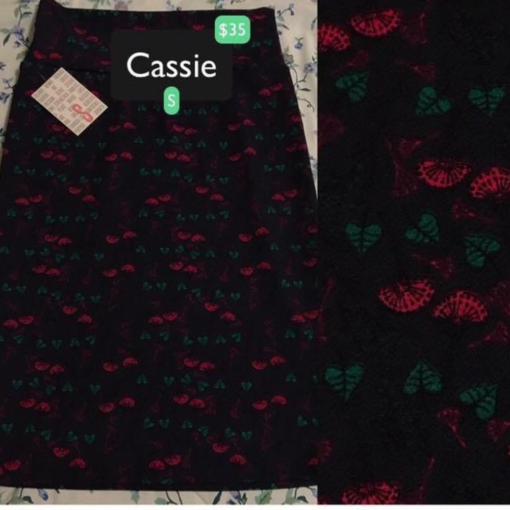LuLaRoe Cassie skirt size s