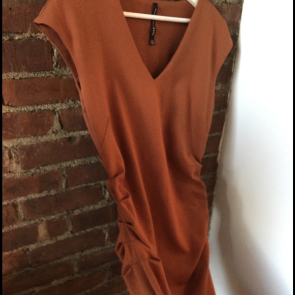 Dress - Picture 3 of 3