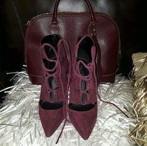 Aldo bordeaux colored bootie