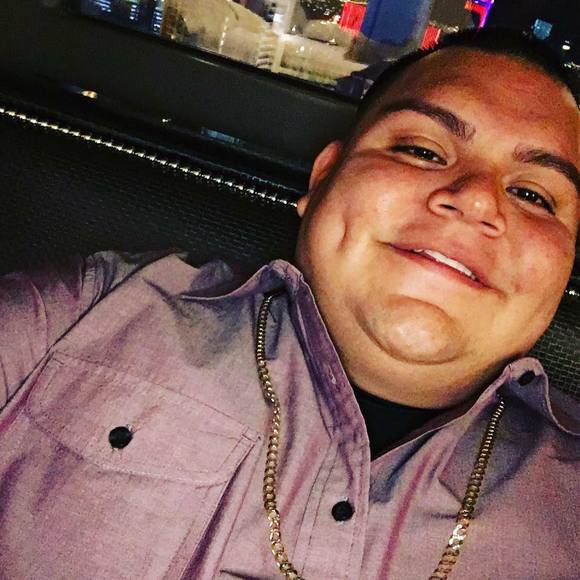 Meet your Posher, Lorenzo - Picture 1 of 1