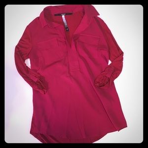 Kensie - Modern Classic Collared Top with Pockets